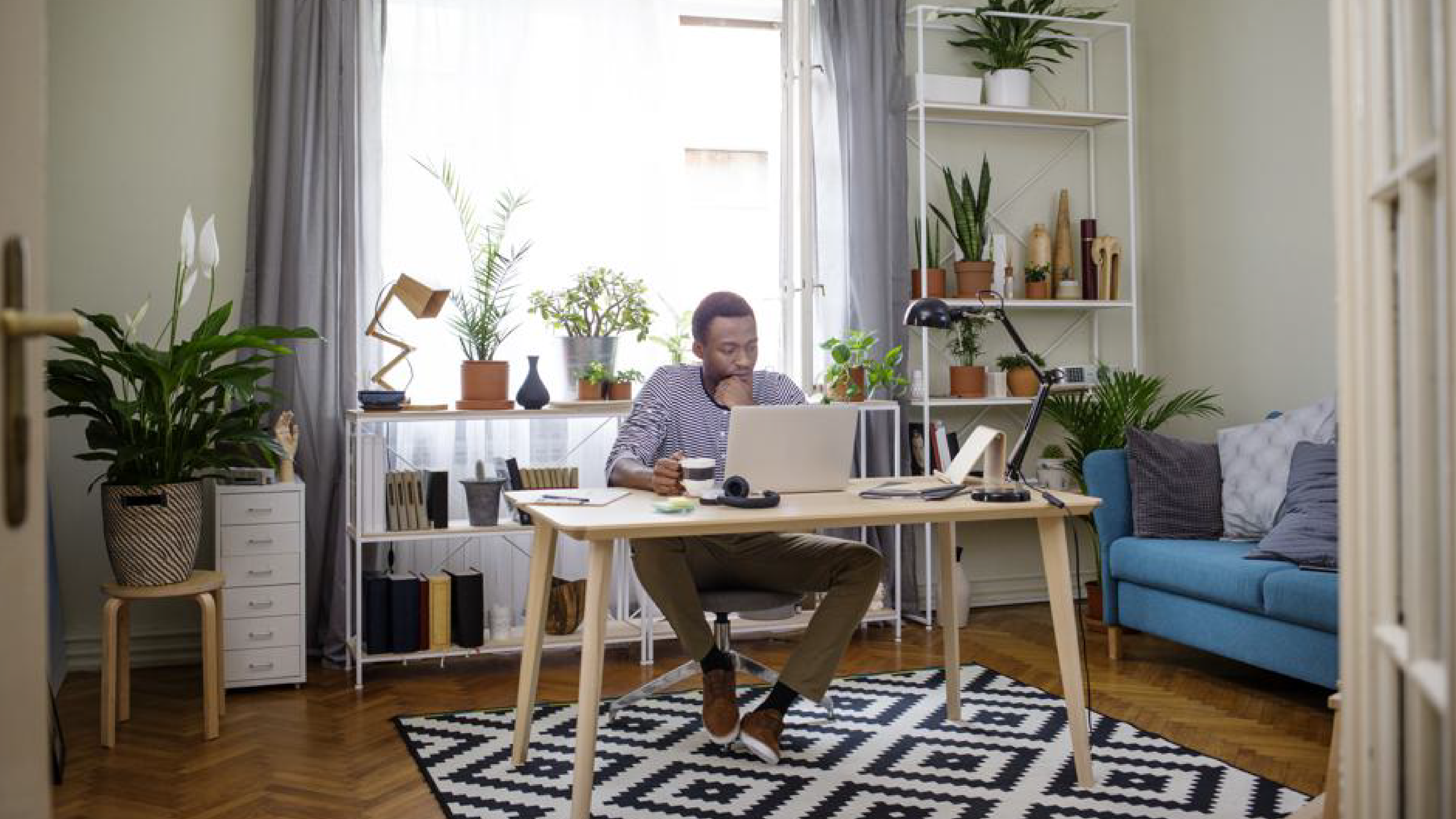5 Ways To Upgrade Your Home Workspace That Won’t Break The Bank