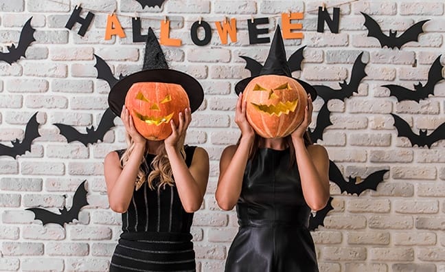20 Halloween Costumes You Can Wear to Work in 2018