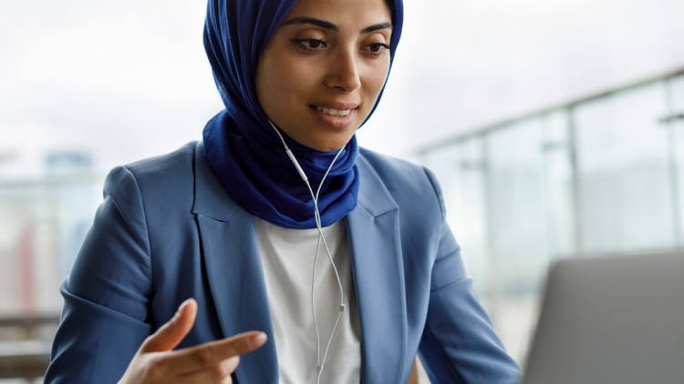 4 Vocal Tips to Sound Like a Pro in Virtual Meetings