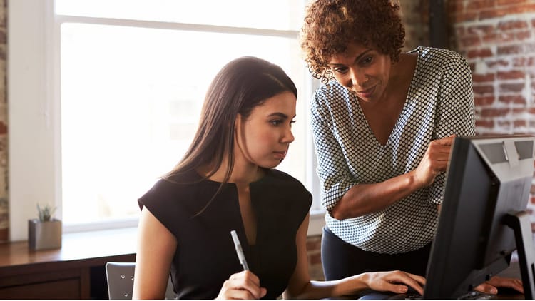 4 Tips on Successfully Leading Interns This Summer