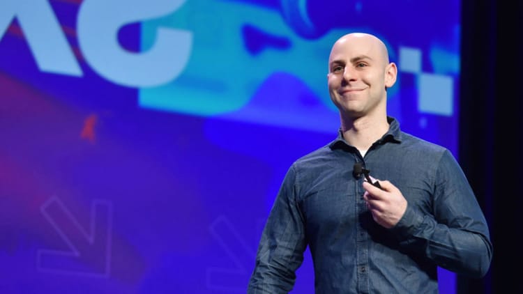 15 Great Leadership Books on Adam Grant's Summer Reading List